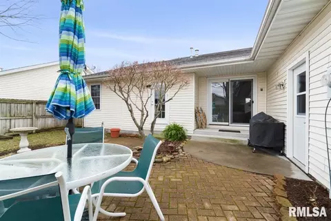 401 Treeline Ln, Springfield, IL 62703 photo 33