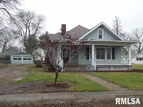 211 E Maple St, Gillespie, IL 62033 photo 25