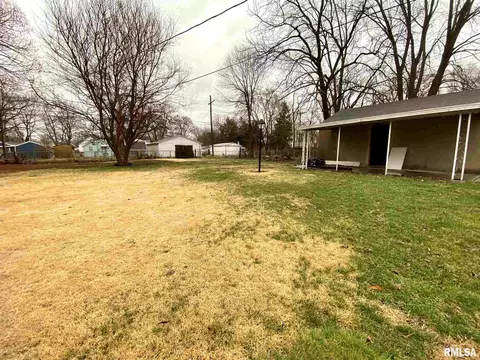1044 N Indiana St, Springfield, IL 62702 photo 11