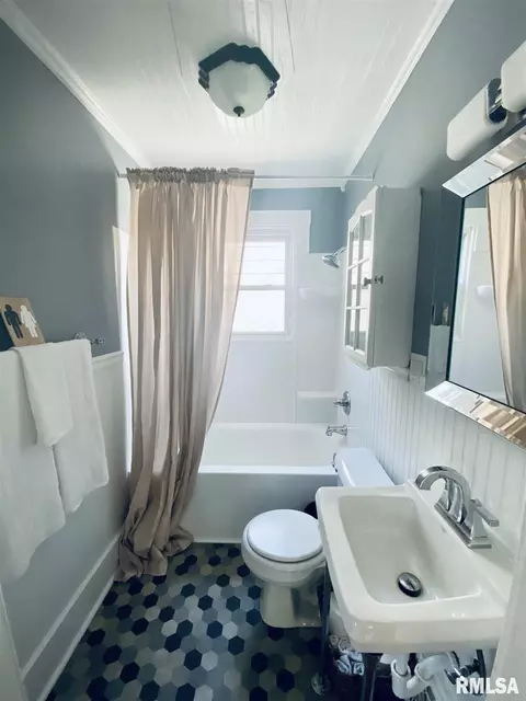 2000 N 19th St, Springfield, IL 62702 photo 16