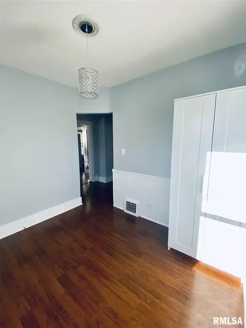 2000 N 19th St, Springfield, IL 62702 photo 15