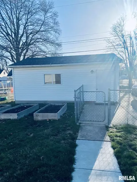 2000 N 19th St, Springfield, IL 62702 photo 20