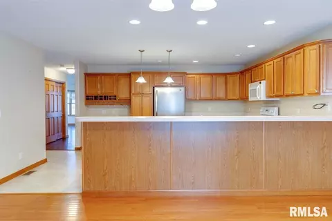 3615 Lytham Dr, Springfield, IL 62712 photo 3