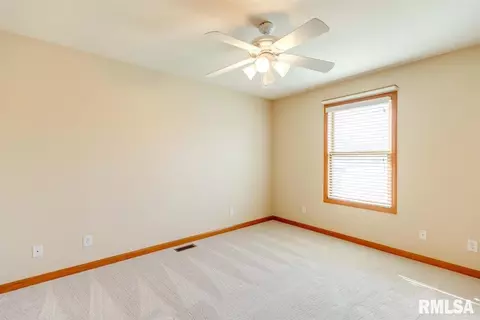 3615 Lytham Dr, Springfield, IL 62712 photo 10