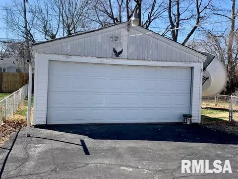 2152 E Grandview Ave, Springfield, IL 62702 photo 13