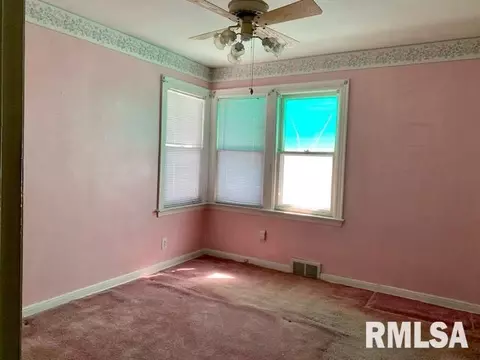 2152 E Grandview Ave, Springfield, IL 62702 photo 11