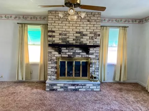2152 E Grandview Ave, Springfield, IL 62702 photo 4