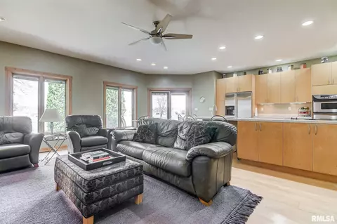 2709 Westport Dr, Springfield, IL 62711 photo 18