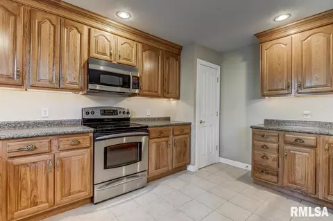 4911 Leah Dr, Springfield, IL 62711 photo 7