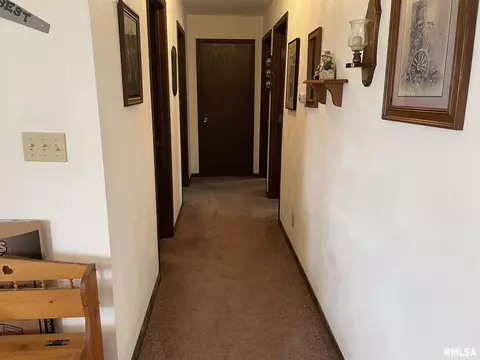 2433 E Ardmore Ave, Springfield, IL 62702 photo 12