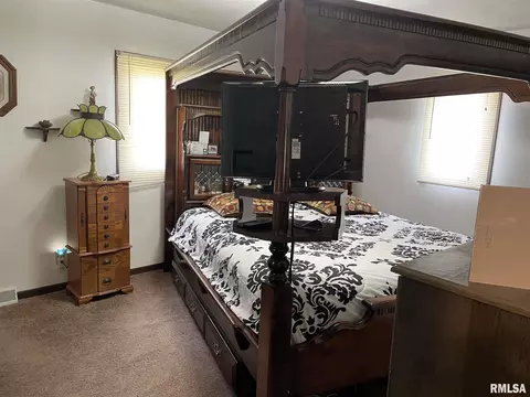 2433 E Ardmore Ave, Springfield, IL 62702 photo 15