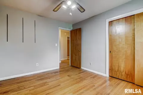 49 Bel Aire Dr, Springfield, IL 62703 photo 16