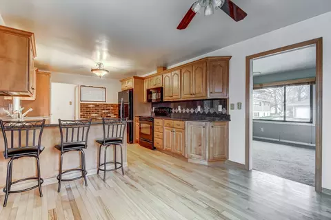 49 Bel Aire Dr, Springfield, IL 62703 photo 6