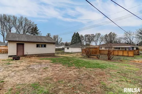 49 Bel Aire Dr, Springfield, IL 62703 photo 27