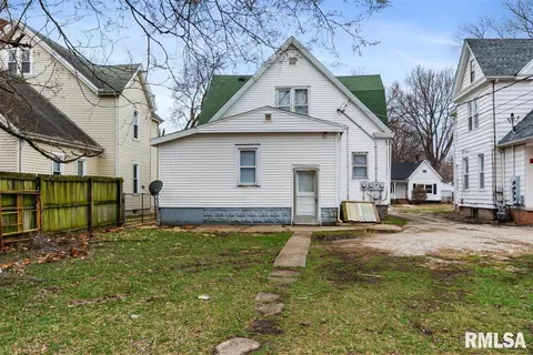 1042 N 1st St, Springfield, IL 62702 photo 22