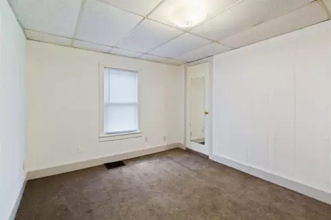 1042 N 1st St, Springfield, IL 62702 photo 7