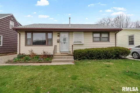 1813 Black Ave, Springfield, IL 62702 photo 1