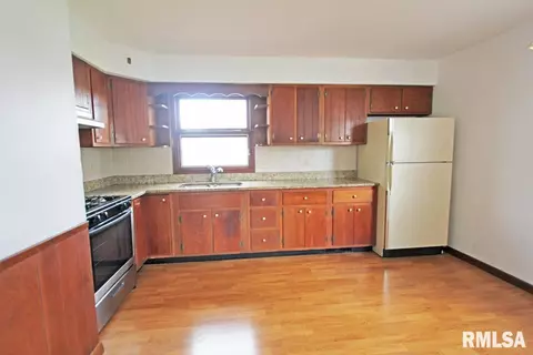 2108 N 19th St, Springfield, IL 62702 photo 6