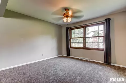 20 Hyde Park Pl, Springfield, IL 62703 photo 7