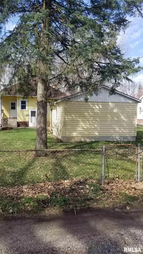 2226 S 10th St, Springfield, IL 62703 photo 20