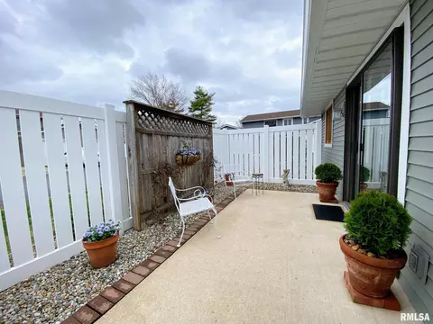 18 Brookside Pl, Springfield, IL 62704 photo 33