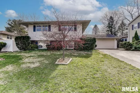 24 Squires Rd, Springfield, IL 62704 photo 1