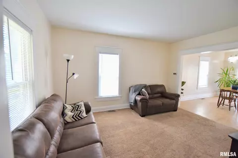 2029 S Pasfield St, Springfield, IL 62704 photo 8