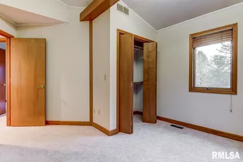 2206 Pond Mill Ct, Springfield, IL 62704 photo 19