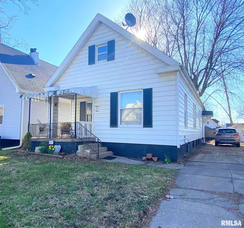 1503 Maryland Ave, Springfield, IL 62702 photo 1