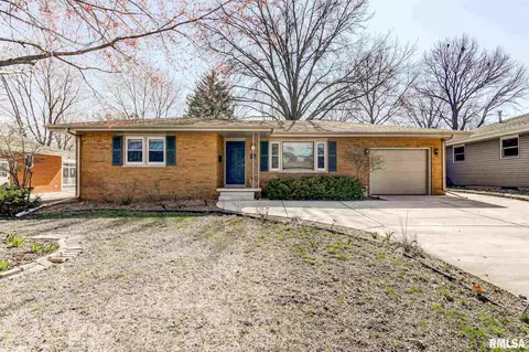 2408 Tamaroa Trl, Springfield, IL 62702 photo 3