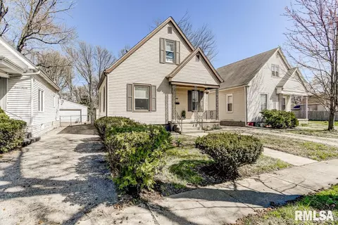 1214 N Bond St, Springfield, IL 62702 photo 2