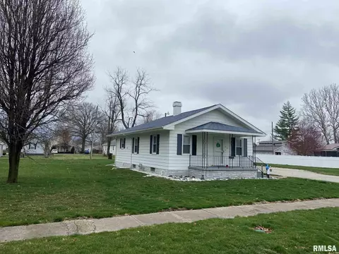 314 Willow St, Kincaid, IL 62540 photo 2