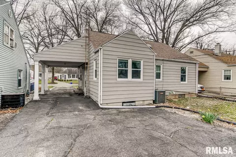2316 S Pasfield St, Springfield, IL 62704 photo 7