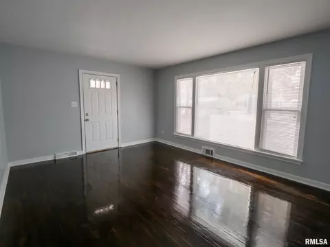 2316 S Pasfield St, Springfield, IL 62704 photo 10