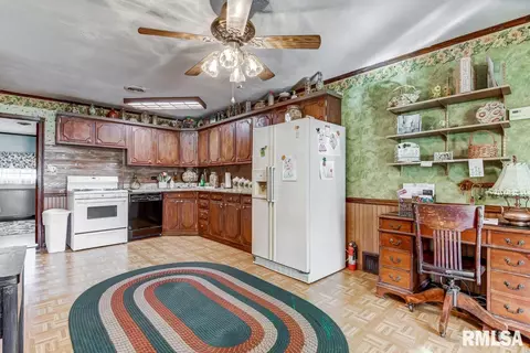 1119 Kingshighway, Springfield, IL 62702 photo 9