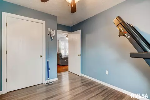2230 Enterprise St, Springfield, IL 62702 photo 24