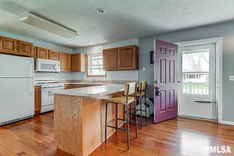 2230 Enterprise St, Springfield, IL 62702 photo 13