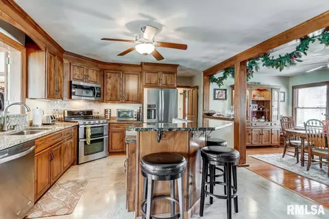 30 Hazel Dell Ln, Springfield, IL 62712 photo 15