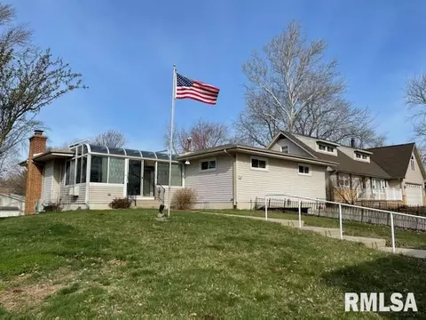 13 Ranger Dr, Springfield, IL 62702 photo 1