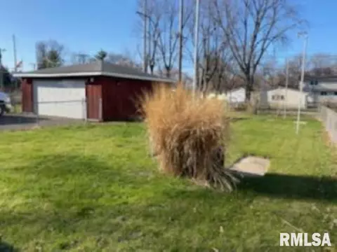 1819 Pickett St, Springfield, IL 62703 photo 4