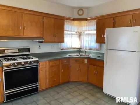1819 Pickett St, Springfield, IL 62703 photo 6