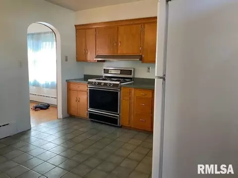 1819 Pickett St, Springfield, IL 62703 photo 7