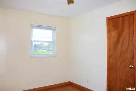 2628 Griffiths Ave, Springfield, IL 62702 photo 9