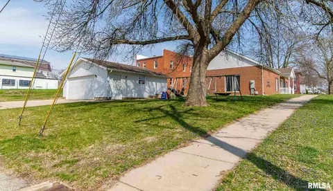 103 W Wayne St, Mount Pulaski, IL 62548 photo 22