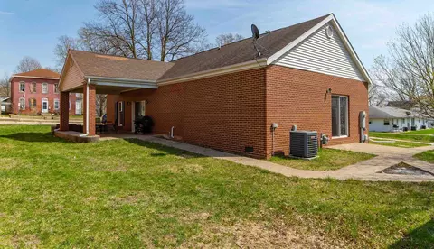 103 W Wayne St, Mount Pulaski, IL 62548 photo 21
