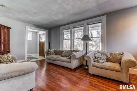 712 W Vine St, Springfield, IL 62704 photo 3