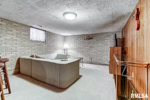 712 W Vine St, Springfield, IL 62704 photo 23