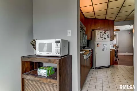 712 W Vine St, Springfield, IL 62704 photo 10