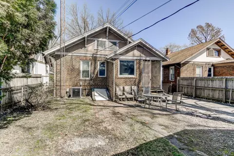 712 W Vine St, Springfield, IL 62704 photo 27