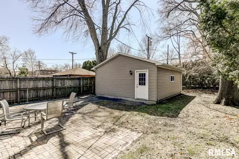 712 W Vine St, Springfield, IL 62704 photo 26